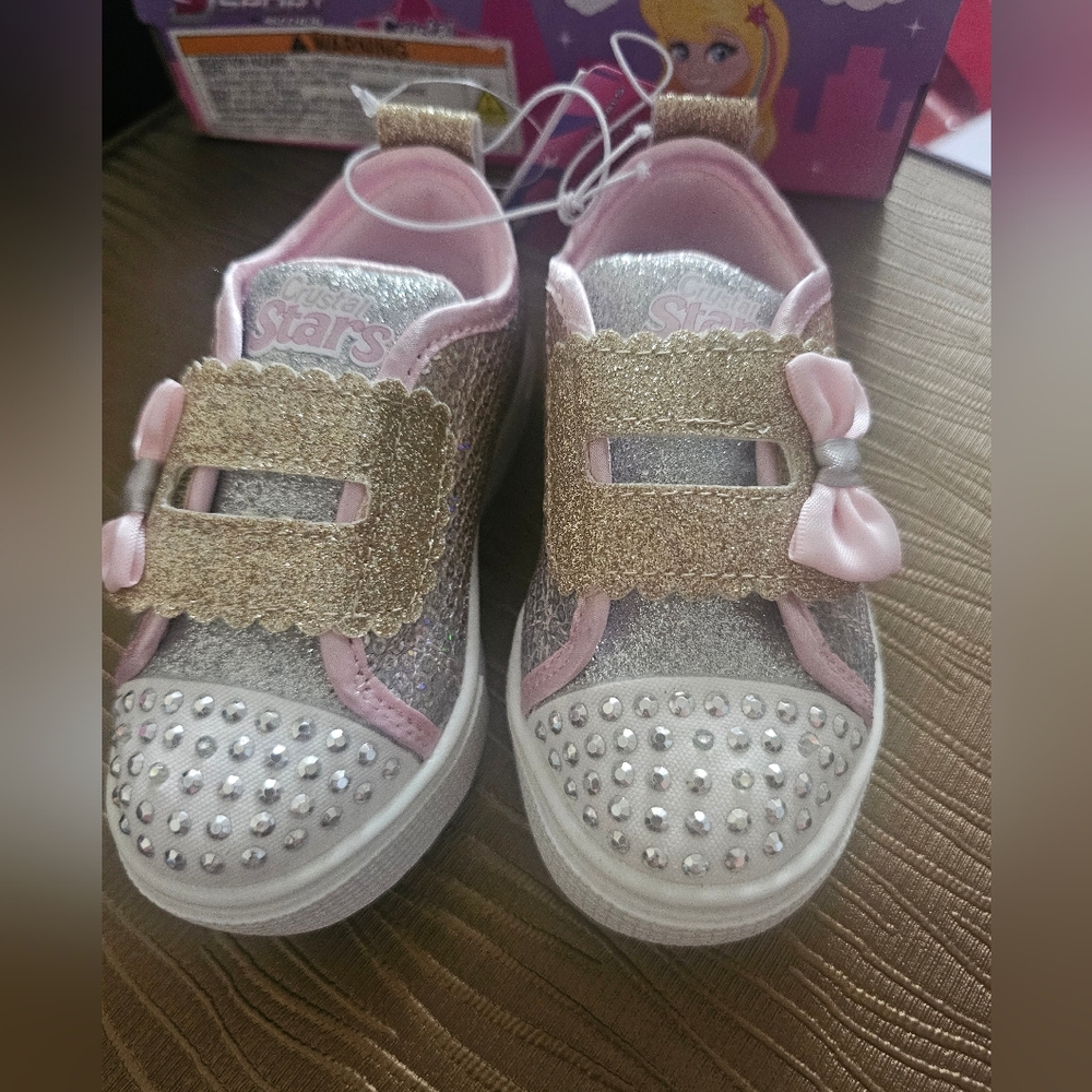 NWT S Sport Skechers Toddler Girls’ Lexie Sneakers  Light Pink, Light Up Size 6C